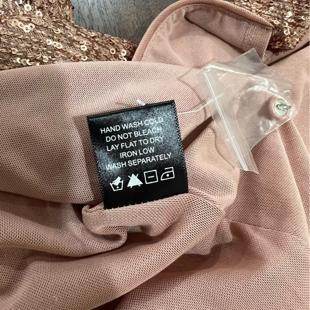 NBD Janet Gold Sequin Wrap Dress Size Small - Picture 7 of 9